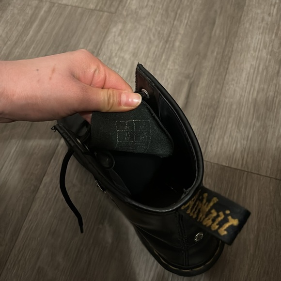 Doc marten bex stud boots women’s us 8 - Picture 4 of 4